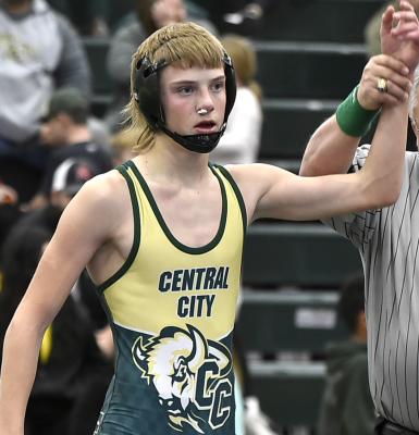 Bison wrestling impresses to open the season