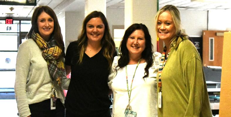 Elementary creates a ‘Thanksgiving restaurant’ experience for students