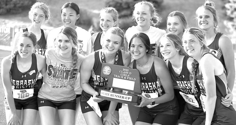 Nebraska Christian girls fi nish runner-up at state