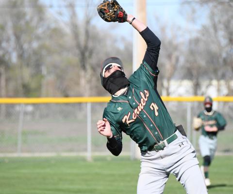 Kernels clip the Clippers in upset of defending champions, look to finish strong ahead of Class C District Tournament