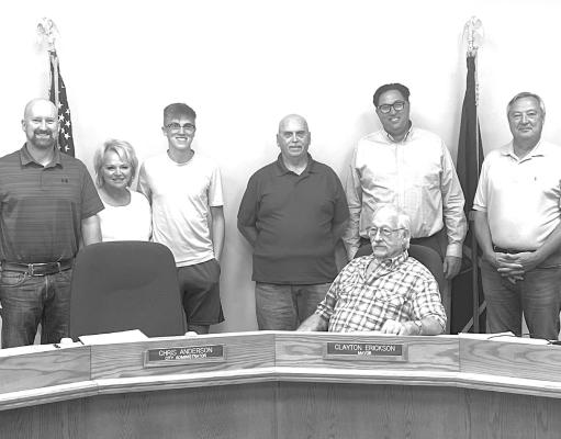 Welcome Van Each year the City Council of Central City welcomes a high school student to serve as an associate Council member for the year. Left to right, are Dr. David Lee, Hanna Hawthorne, Associate Member Van Fasbender, Dennis Wagner, Mayor Clayton Erickson, Chris Fasbender and Ron Kennedy.