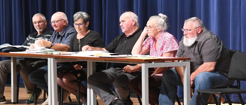 County board members spent much of their week talking budget. l-r: Ed Dexter, Dennis Jarecke, Carolyn Kucera, Roger Wiegert, Jan Placke, and Russ Kreachbaum. Not present Monday or Tuesday Tom Weller.