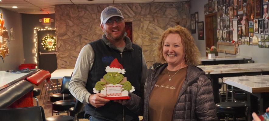 Last Thursday the Clarks VFW served as the meeting place to honor the 2023 Clarks Lighting Contest winners. Dave Carlson was presented the Clark Griswold award by Barbee Sweet. Jeff and Cindy Wurtz, Dustin Kufeldt, Nik Beck and Manstedt K-Lawn were also recognized.