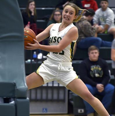 Leaping Into 2023/24 There is plenty to be excited about for the Bison girls’ basketball squad as they return all their starters including Addie Buhlke. Senior leadership will be welcomed this season as the team also looks to mix in sophomore and freshman players.