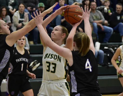 Last Thursday was a solid night of basketball for Central City High School. The Lady Bison set the tone for the night with a win over Fillmore Central. Leading the team on the night was Jerzie Schindler (33) who played well on both ends of the court while leading the team with 10 points on the night.