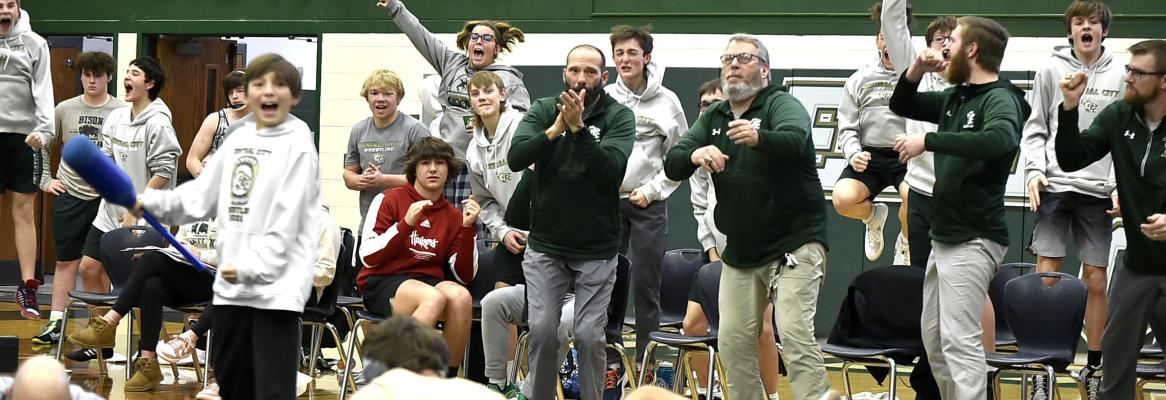 Area wrestlers battle tough at Cross County