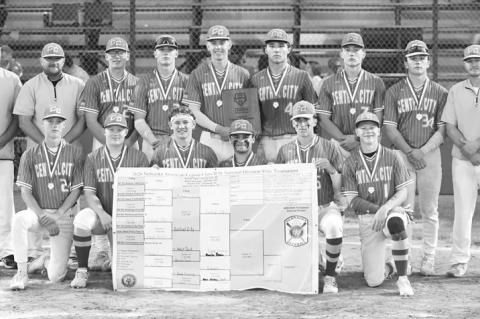 THE CENTRAL CITY POST 6 SENIORS show off the bracket after winning the Nebraska American Legion State Baseball Tournament’s National Division title. Central City defeated Auburn by a score of 4-0. Photos by Jordan Coslor