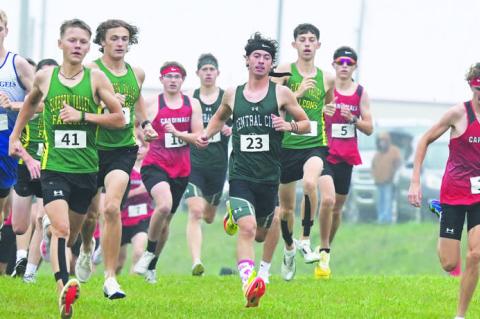 CENTRAL CITY’S JACOB ZIMMERMAN gets off to a strong start at the beginning of Monday’s UNK Invite. Zimmerman would go on to a seventy- sixth-place finish. Photos by Michael Happ