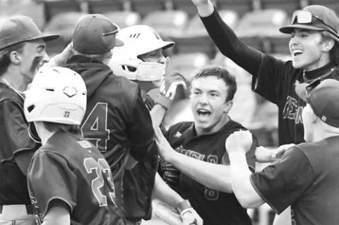 KERNELS’ COMEBACK FALLS SHORT